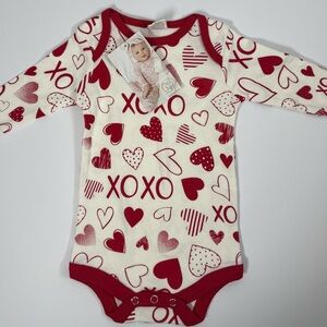 Heart and XOXO Patterned Baby Onesie